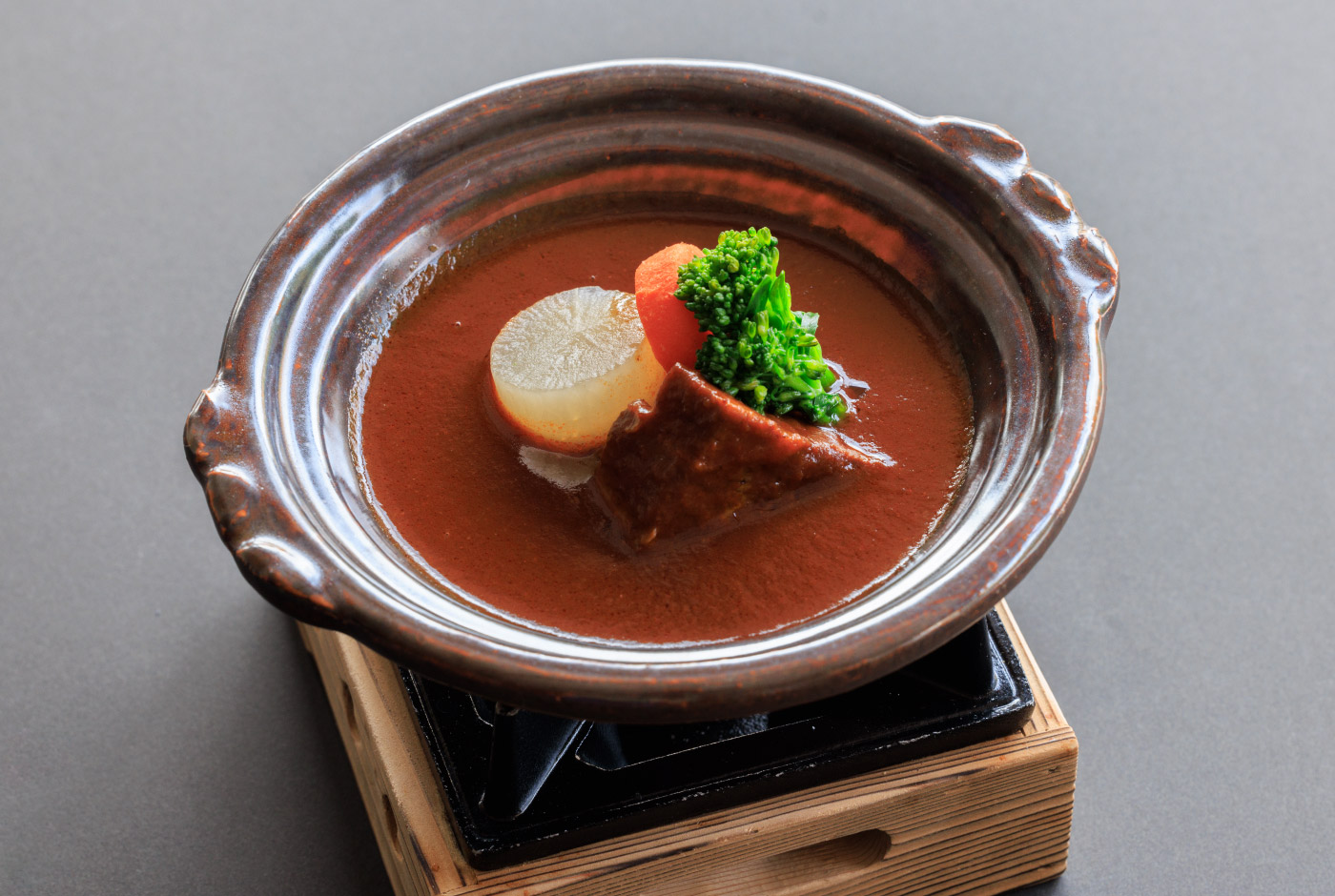 Hot pot with cherry salmon and fresh vegetable